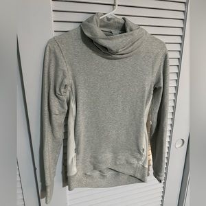 Lulu Lemon turtleneck comfy jacket size S